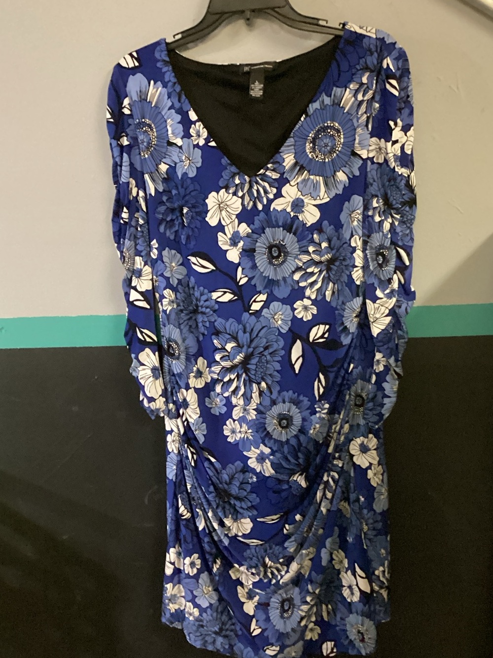 INC International Concepts Blue Floral V-Neck Long Sleeve Dress